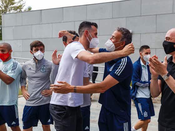 Article image:Sergio Busquets welcomed back warmly by Spanish teammates at Las Rozas