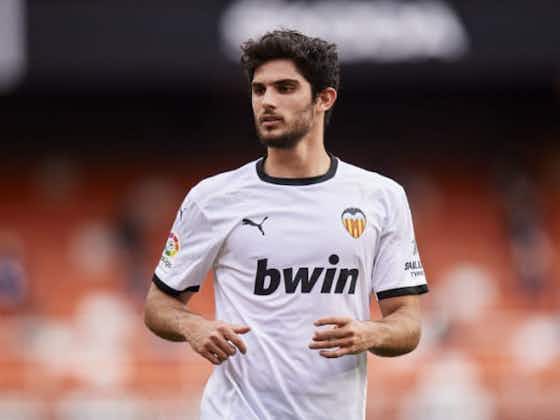 Article image:Goncalo Guedes’ 2017 move to Valencia being investigated by Portuguese authorities