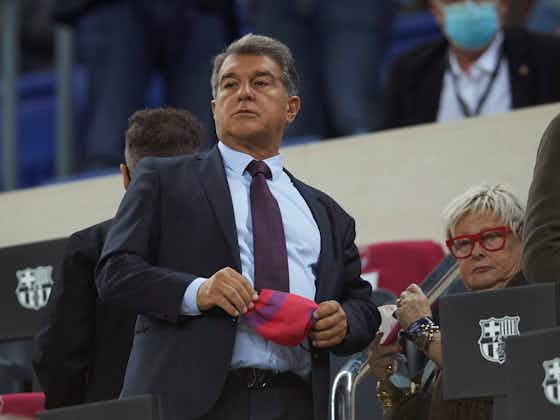 Article image:Barcelona president Joan Laporta pays tribute to Real Madrid legend Paco Gento