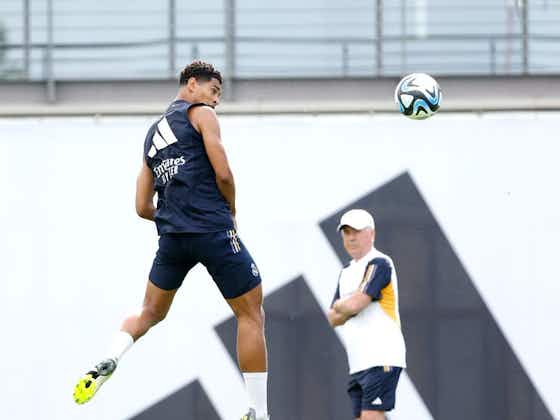 Article image:Jude Bellingham in line for Madrid derby call-up after returning to training following stomach problems