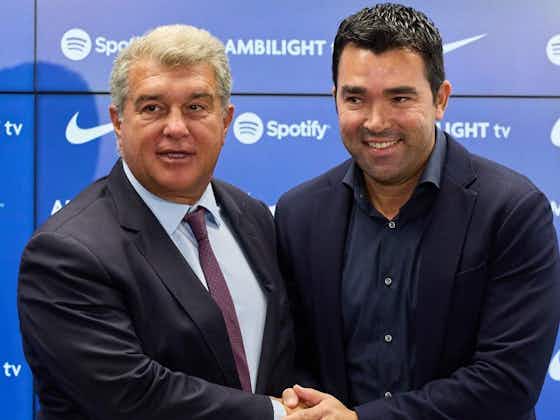 Article image:Sporting Director Deco in danger of losing decision-making power at Barcelona