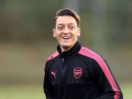Article image:Despite the chaos Ozil attempts to leave Arsenal in a positive manner