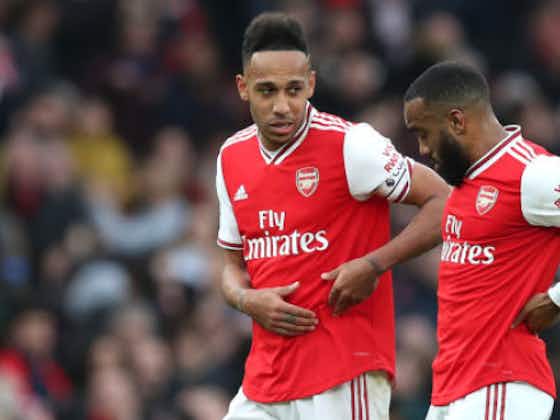 Article image:Arsenal drop points against Burnley in controversial fashion