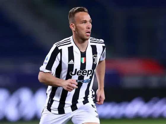 Article image:Juventus could reduce their asking price in attempt to sell midfielder