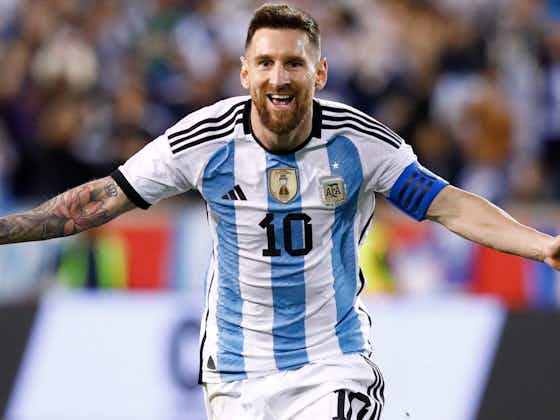 Article image:Reason Why Argentine National Team Boss Compares Lionel Messi to Roger Federer
