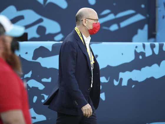 Article image:Joel Glazer message to Manchester United fans and issues transfer promise