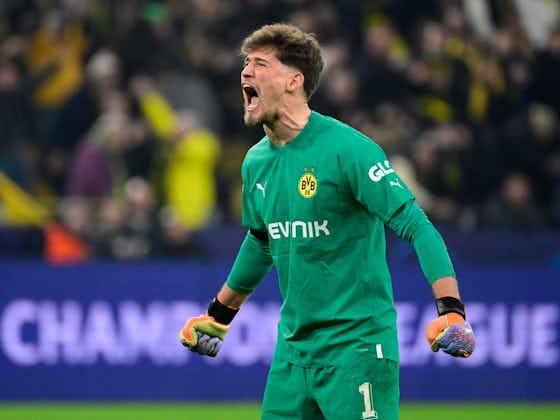 Article image:Manchester United join Premier League rivals in race for Dortmund goalkeeper