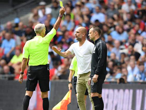 Artikelbild:Manchester City: Pep Guardiola kassiert als erster Premier-League-Trainer eine Gelbe Karte