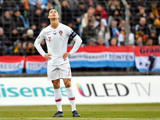Gambar artikel:Cristiano Ronaldo Kritik Lapangan Luksemburg, Sebut Itu Mirip Kebun Kentang