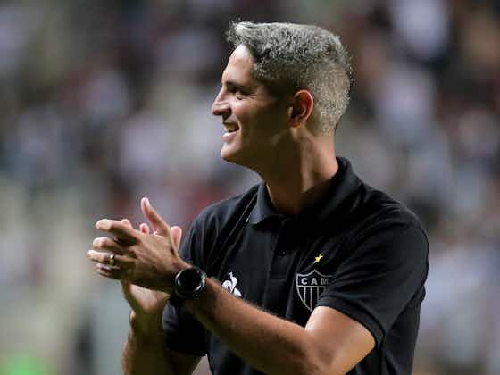 Imagem do artigo:Atlético-MG efetiva Rodrigo Santana como treinador da equipe