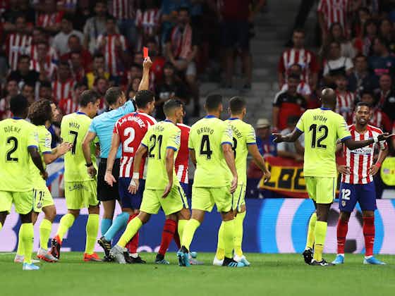 Imagen del artículo:Renan Lodi naufraga en su debut en el Atlético: expulsión en la primera parte