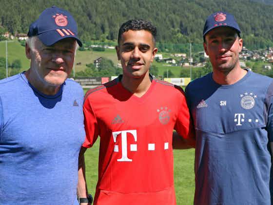 Article image:Bayern Munich sign Wellington Phoenix starlet Sarpreet Singh