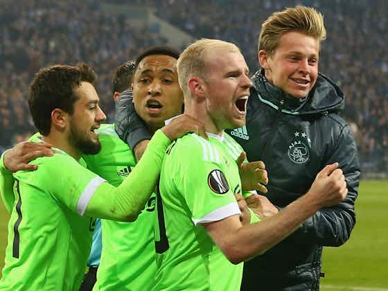 Article image:Schalke 3 Ajax 2 (3-4 agg, aet): Dutch delight as stunning comeback falls short