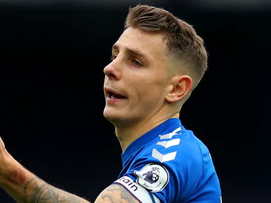 Article image:Everton's Digne set for surgery after suffering ankle ligament damage