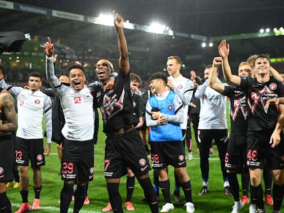 Article image:Midtjylland 2-1 Celtic (aet, 3-2 agg): Onyedika dumps Hoops out of Champions League