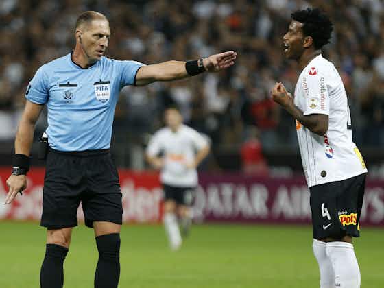Article image:Corinthians coach criticises 'terrible refereeing' after Copa Libertadores exit
