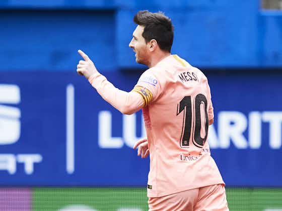 Article image:Messi equals Zarra's record with sixth Pichichi award