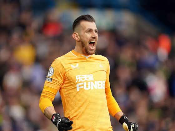 Article image:Newcastle boss Howe responds to De Gea links; backs ‘brilliant shot-stopper’ Dubravka to replace Pope