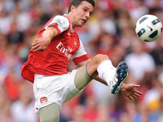 Article image:Southampton attacker Walcott: Van Persie better than Henry at Arsenal
