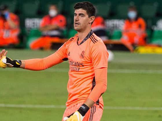 Article image:Real Madrid keeper Courtois blasts ref for Elche draw: We worried about him too much