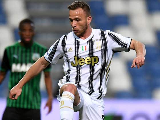 Article image:Arsenal continuing talks with Juventus today for Arthur