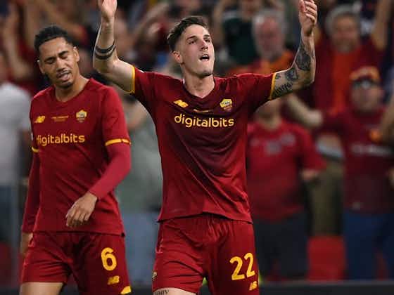 Article image:Roma legend Totti urges fans not to panic if Zaniolo leaves
