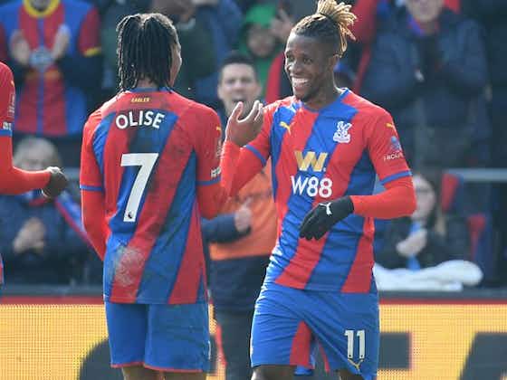 Article image:Crystal Palace manager Vieira advises Zaha to become better 'target'