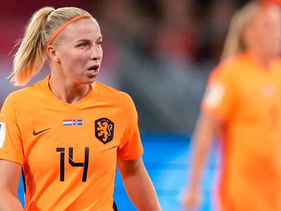 Article image:Jackie Groenen's agent critical of Man Utd over PSG transfer