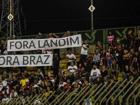 Imagem do artigo:Com Braz e Landim como alvos, torcida do Flamengo protesta contra diretoria em jogo da Copa do Brasil; veja