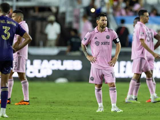 Article image:Oscar Pareja: Lionel Messi should've seen 'double yellow' in Leagues Cup clash
