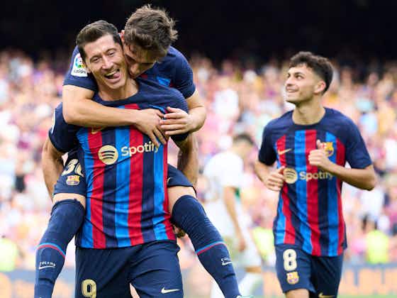 Imagen del artículo:Barcelona vence al Elche por 3-0: Robert Lewandowski sigue a lo suyo