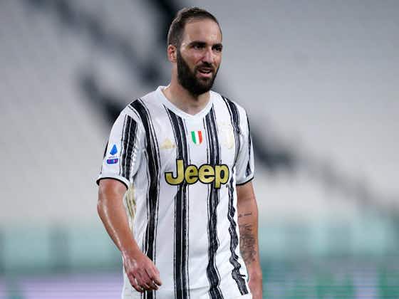 Article image:Gonzalo Higuain explains 'difficult' decision to join Juventus from Napoli