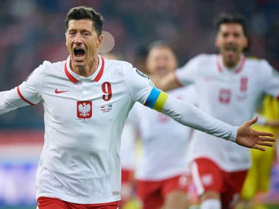Article image:Robert Lewandowski fires Poland into World Cup at Sweden's expense