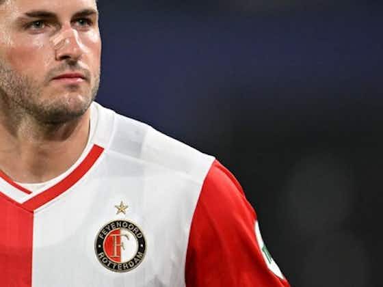 Imagen del artículo:Santi Giménez es blanco de críticas tras sus recientes fallas en la Eredivisie