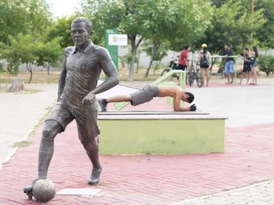 Imagen del artículo:Piden retirar estatua de Dani Alves en Brasil