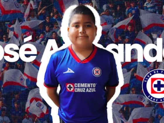 Imagen del artículo:Muere José Armando, niño aficionado a Cruz Azul que conmovió a la nación celeste