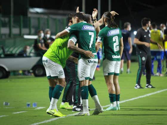 Imagem do artigo:Goiás derrota o CSA com facilidade e assume o 3º lugar na Série B