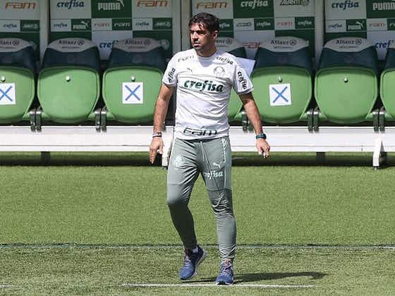 Imagem do artigo:Abel Ferreira prepara o Palmeiras com três zagueiros para 2022