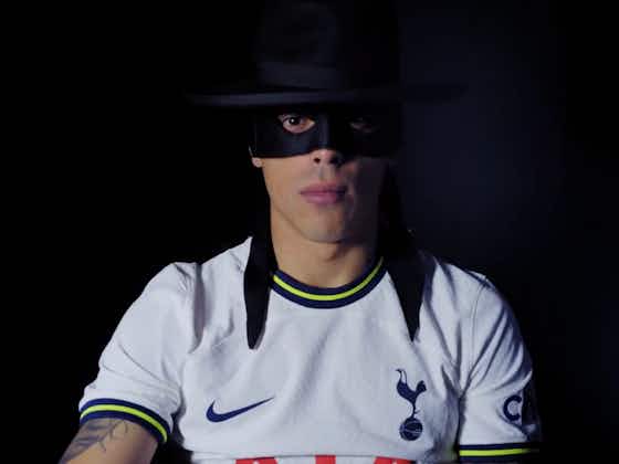 Imagem do artigo:Tottenham apresenta Pedro ‘Zorro’ como novo reforço