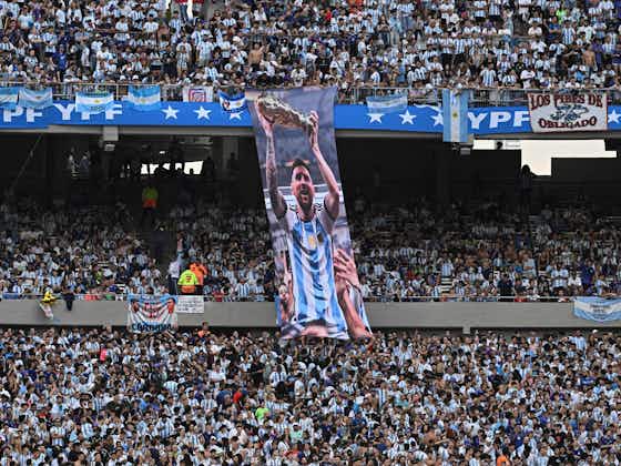 Imagem do artigo:Na festa do Tri, Argentina bate Panamá-B, com gol 800 de Messi