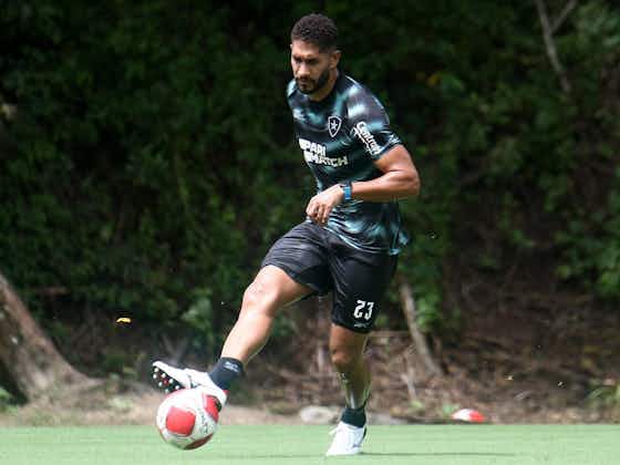 Imagem do artigo:Pablo treina com bola e se aproxima de estreia pelo Botafogo