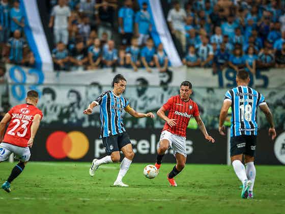 Imagem do artigo:Geromel passa por cirurgia nesta sexta e volta a ser desfalque no Grêmio
