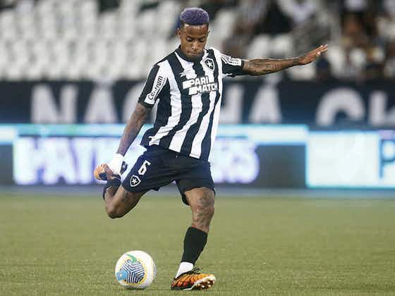 Imagem do artigo:Tchê Tchê se recupera de problema clínico e pode ser titular do Botafogo na Libertadores