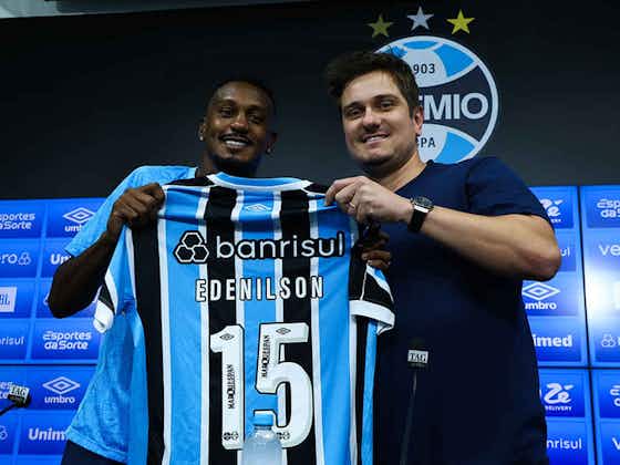Imagem do artigo:Edenilson é apresentado pelo Grêmio e revela papo com ex-colegas de Inter