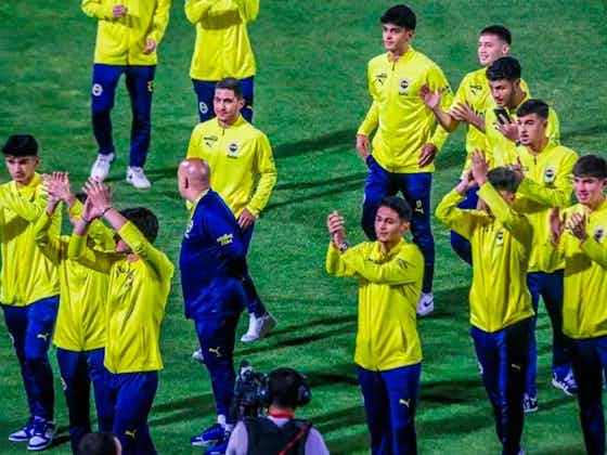 Imagem do artigo:Fenerbahçe é punido na Turquia e perde na Conference League