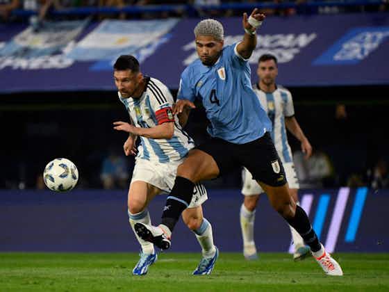 Imagen del artículo:Ronald Araújo y un registro inquietante con la selección de Uruguay