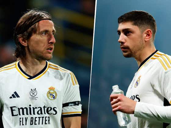 Gambar artikel:Modric y Valverde recibieron insultos de hinchas del Madrid por sus votos a Messi