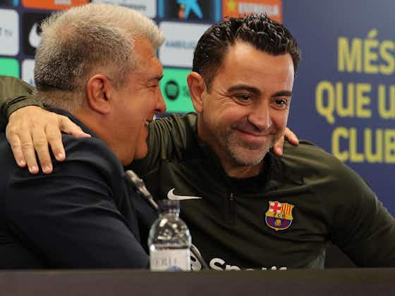 Imagen del artículo:Laporta: »Tengo la satisfacción de comunicar que Xavi continúa como entrenador del Barcelona»