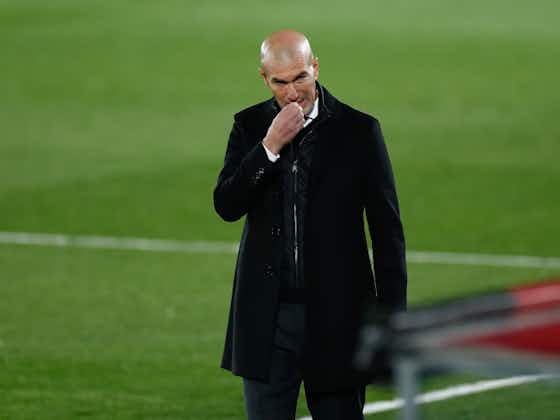 Image de l'article :PSG: la folle rumeur menant à Zinedine Zidane