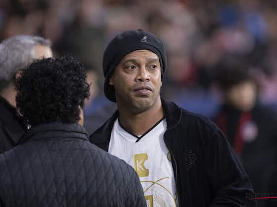 Image de l'article :La présence de Ronaldinho au PSG agace au plus point le FC Barcelone 